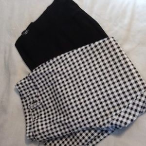 2 Pair jeggings *Bin A**